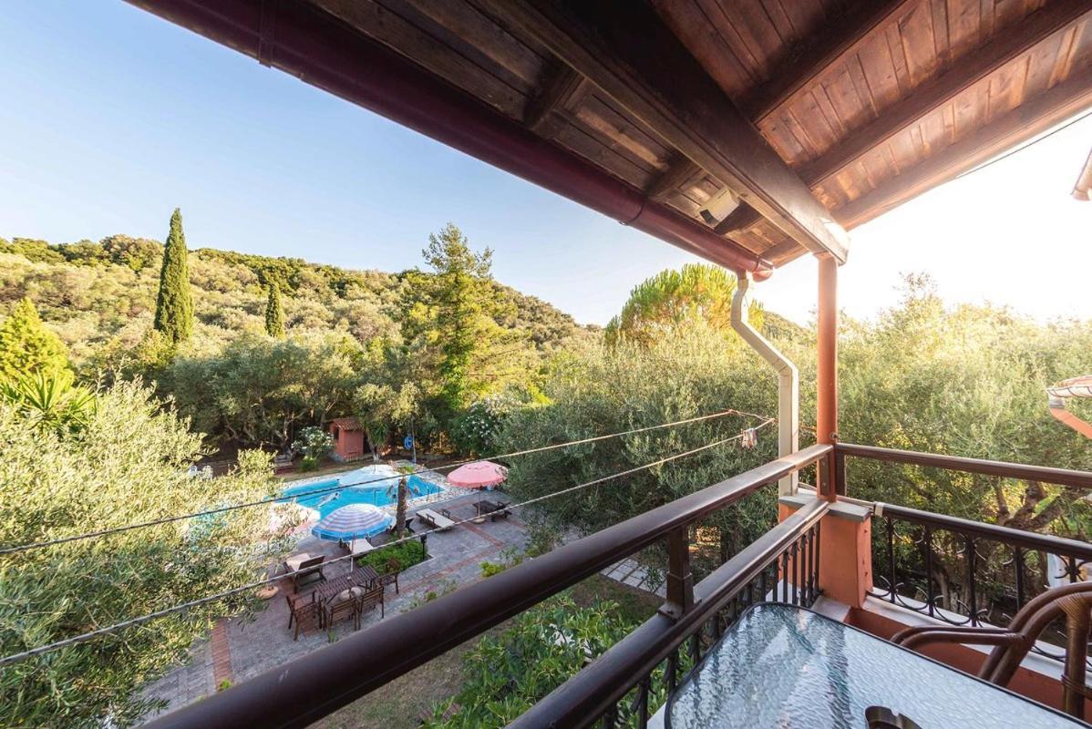 Mimosa Apartments With Pool Paleokastritsa Exteriér fotografie